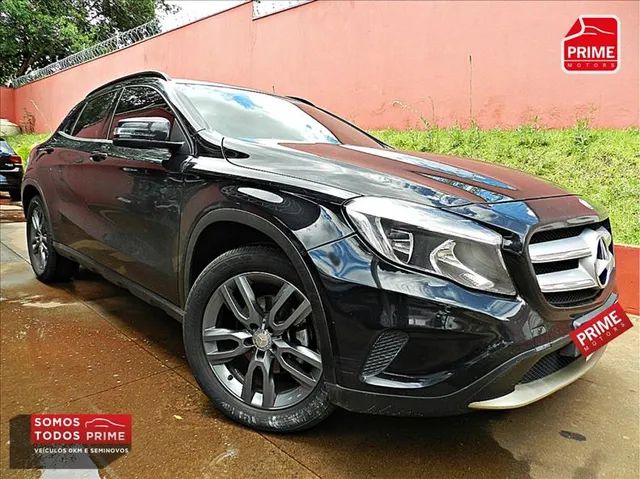 MERCEDES-BENZ GLA-200 a gasolina Usados e Novos - São José Dos