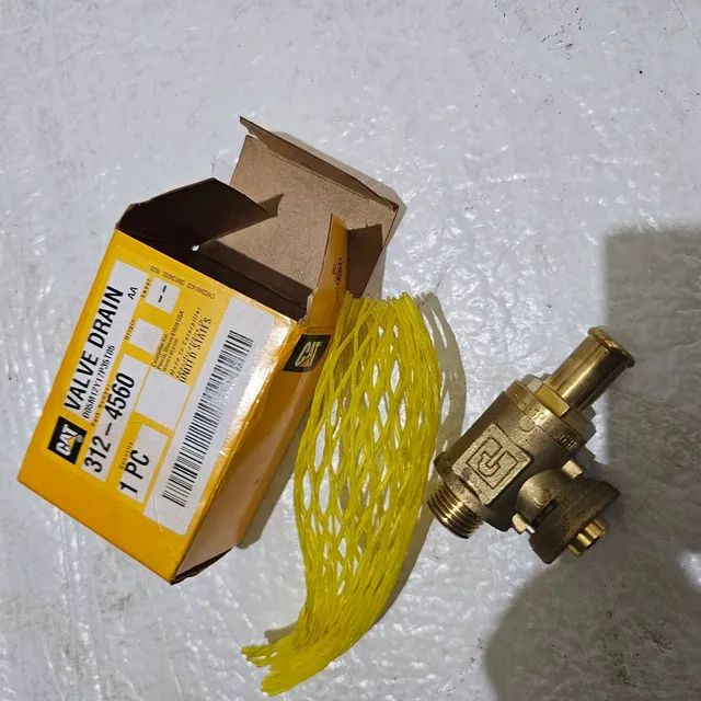 Compactador mini carregadeira caterpillar valvula dreno nova 3124560  - Foto 4