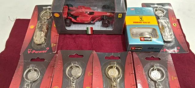 Ferrari Belíssima Coleção de Chaveiros completa 