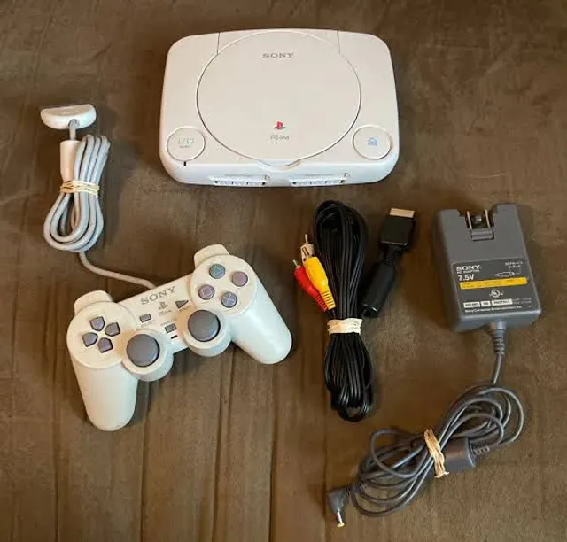 Playstation 1 Ps1 Fat Console Sony Original 2 controles Originais + Re