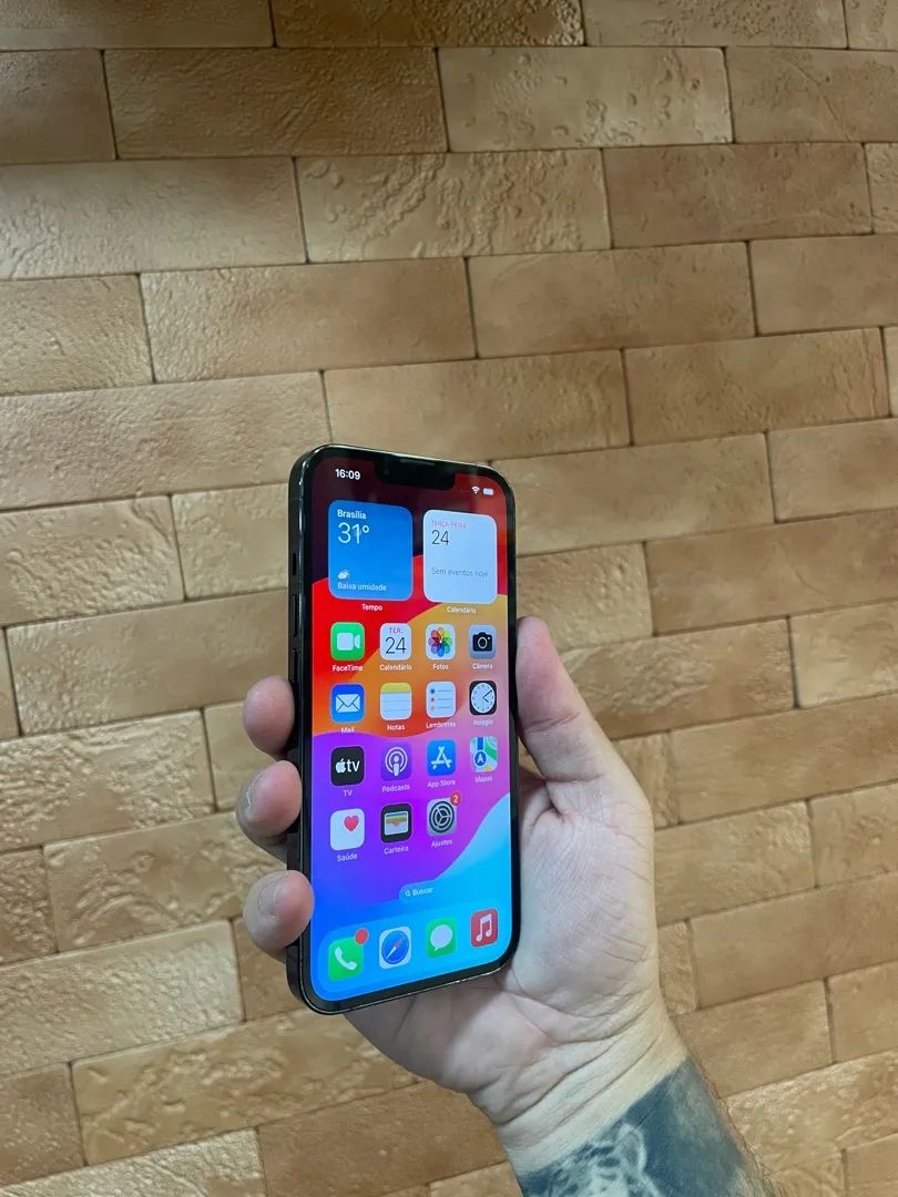 iPhone 13 Pro 128g with warranty - we are open64306323334275121