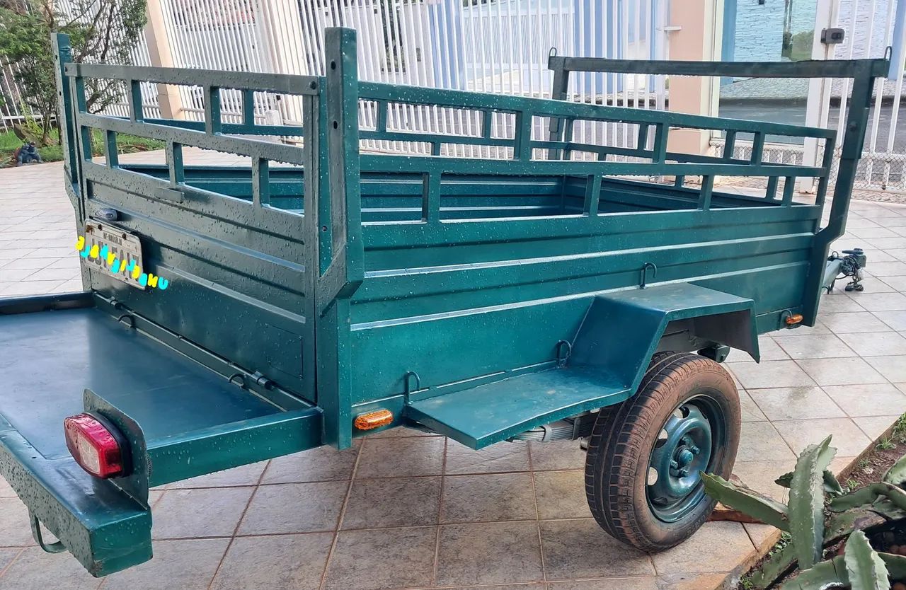 Carretinha reboque Rondon, 1 eixo, 2.20m x 1.20m, reformada e emplacada. - Foto 5