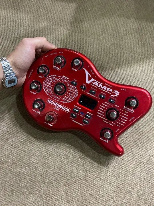 Pedaleira Behringer Vamp 3 Completa + Interface