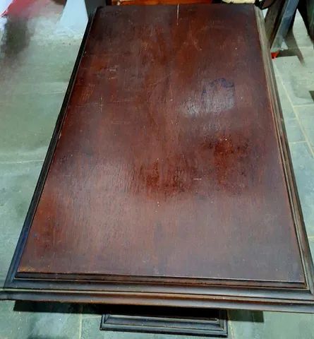 Mesa de centro antiga de madeira maciça 