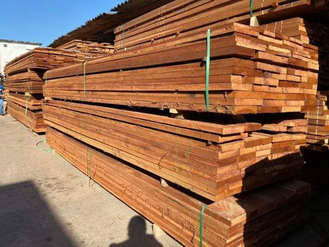 Madeira Tauari vermelho - vigas, pranchas e ripas - Foto 5