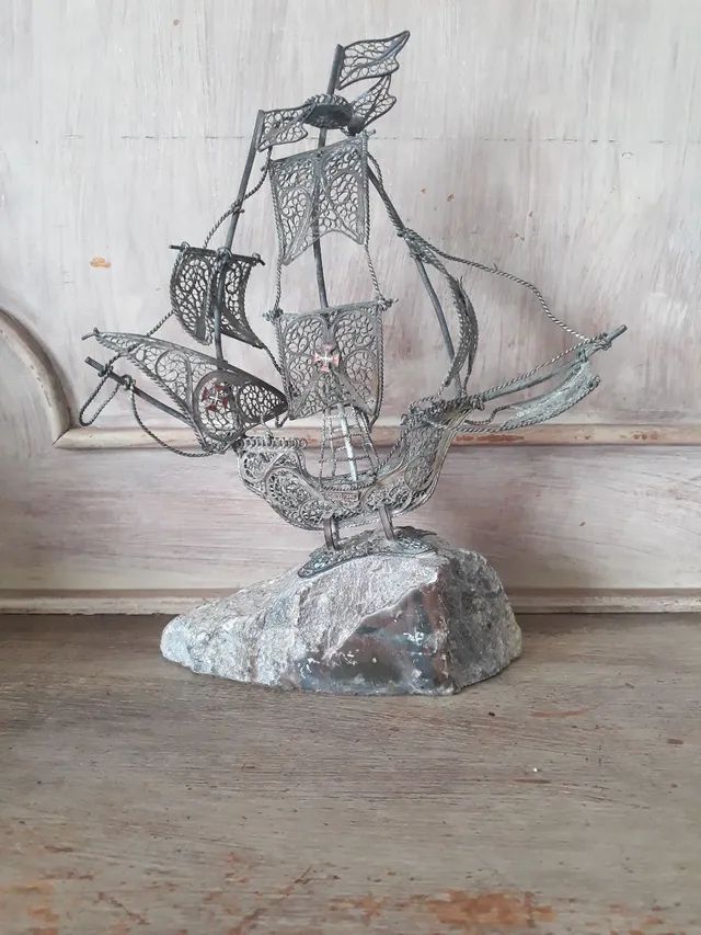 Caravela Portuguesa em filigrana. - Foto 2