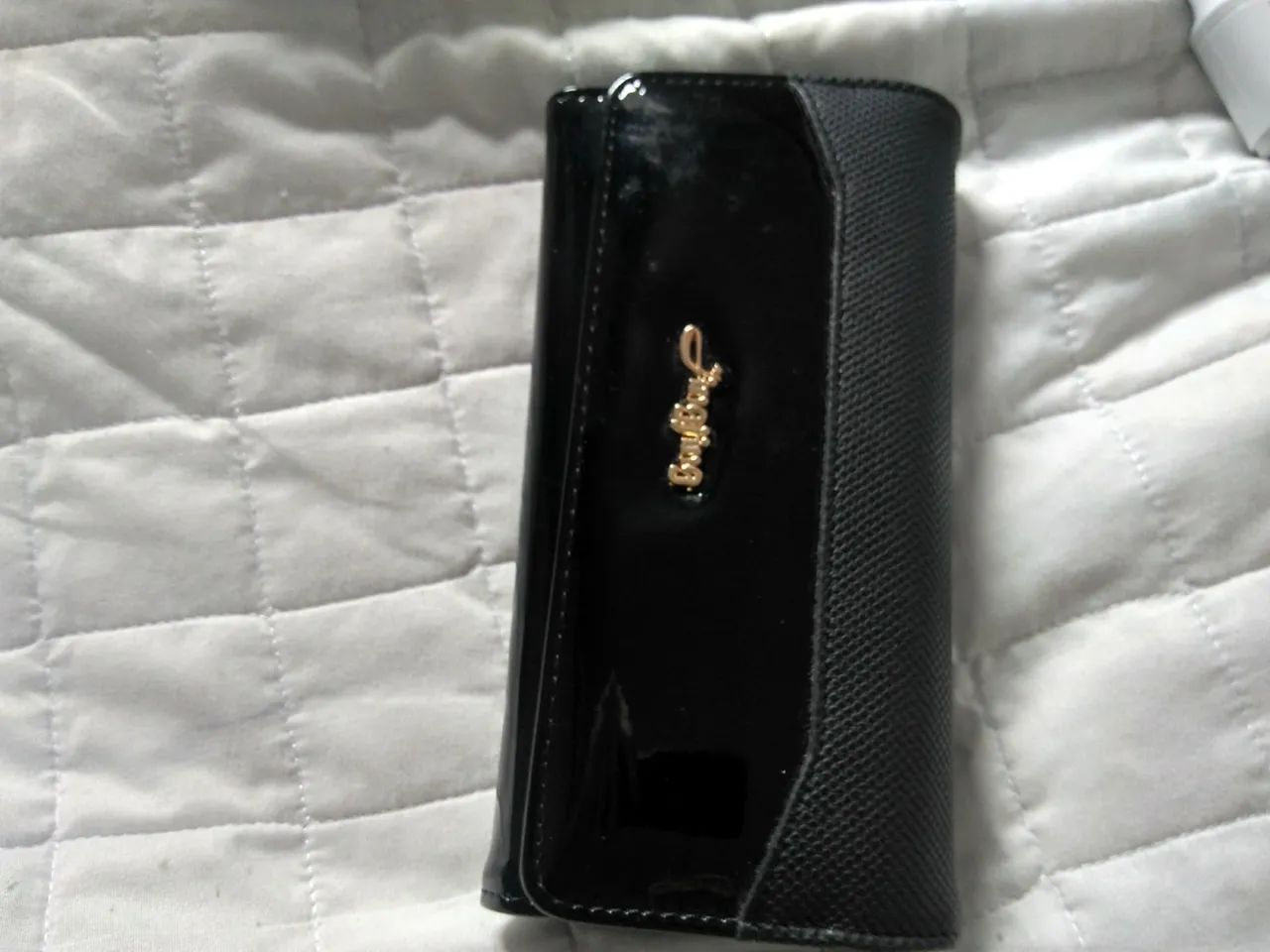 Carteira com alça removivel