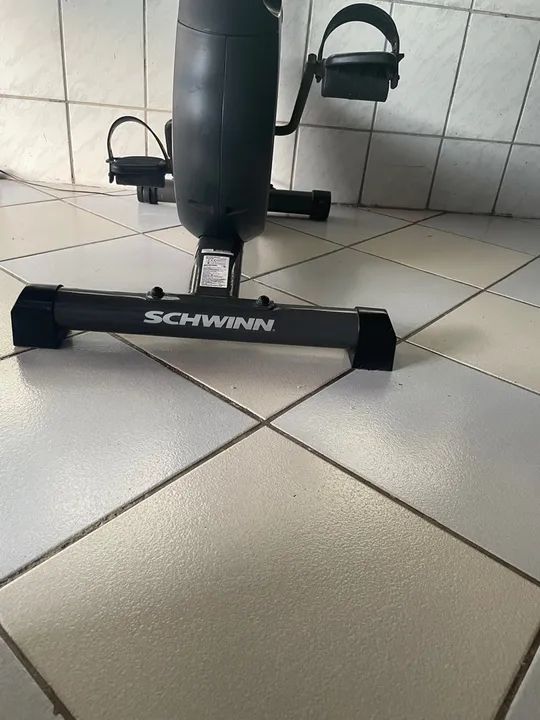 Bicicleta ergométrica Schwinn 130 - Foto 5