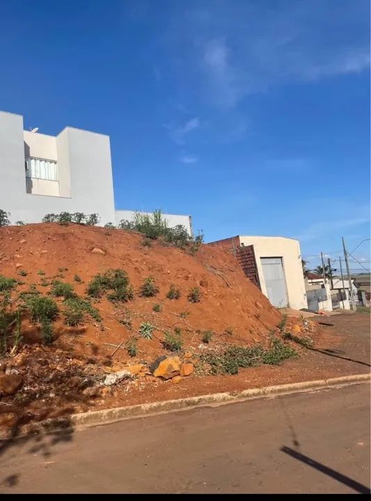 Terreno à venda 