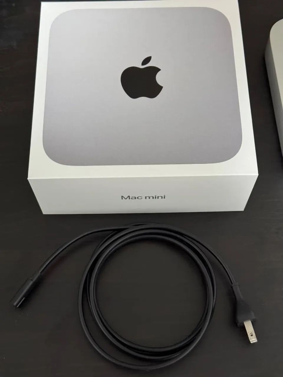 MAC MINI M1 16GB SSD 256. POUQUÍSSIMO USADO! ULTRA VELOZ