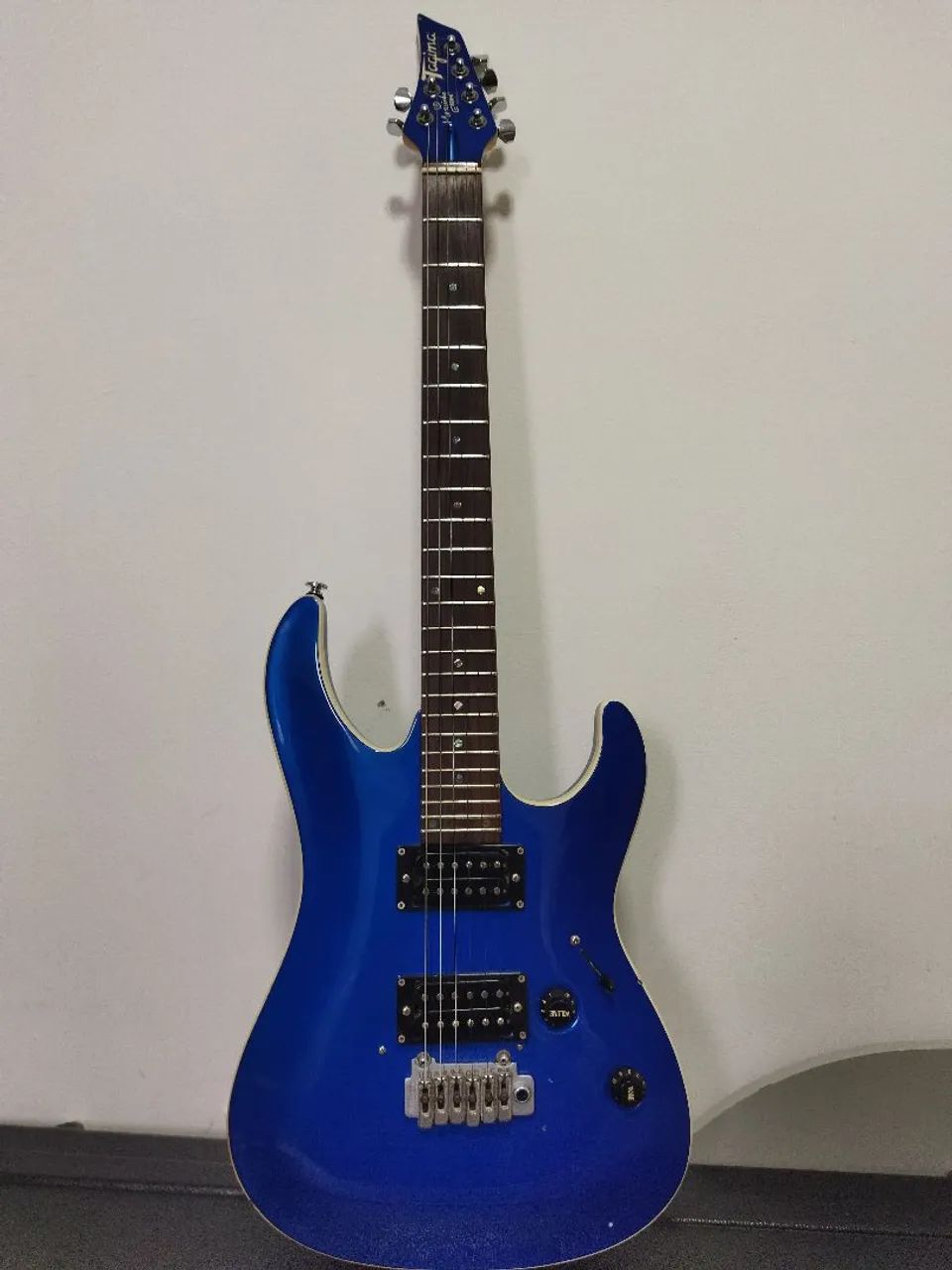 Guitarra Tagima Marcinho Eiras ME1
