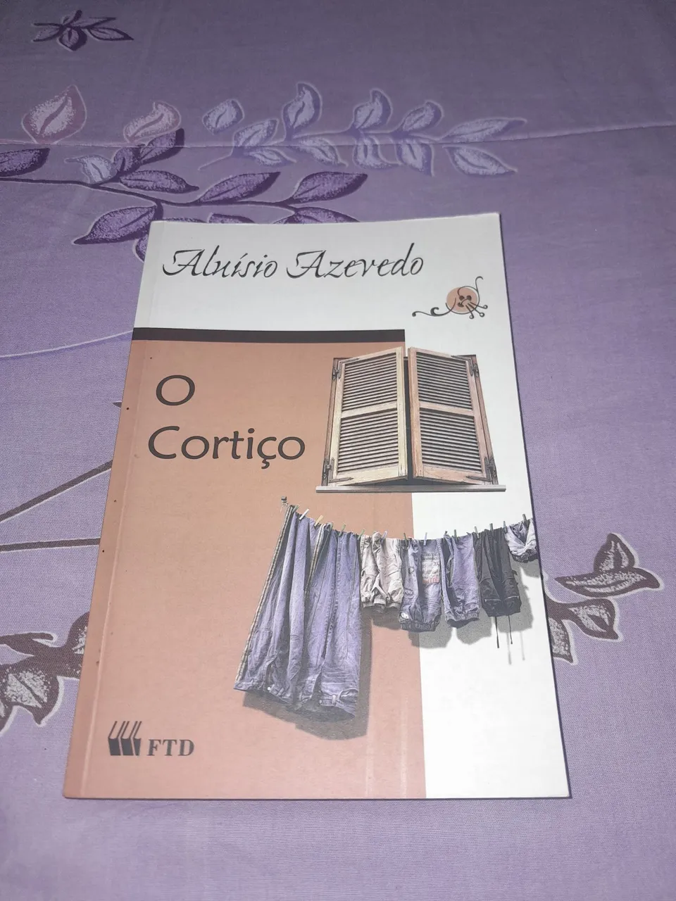 Livro O Cortiço - Aluísio Azevedo