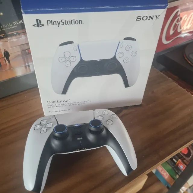 PS5 Slim MÍDIA FÍSICA com 2 controles + 2 Jogos lacrados + FC25 - Foto 4