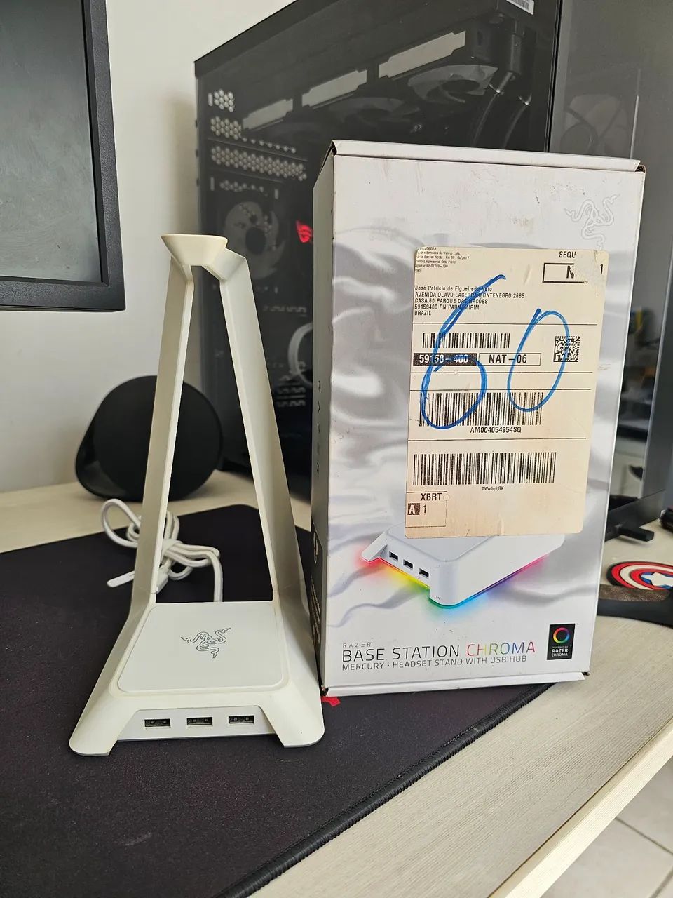 Razer headset stand64522264970371122