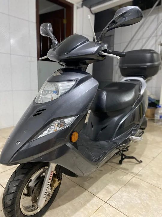 Suzuki Burgman 125i - 2015  - Foto 2