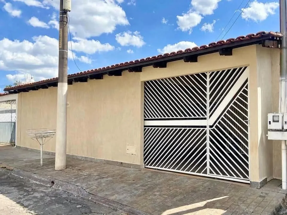VENDO CASA NA BETÂNIA