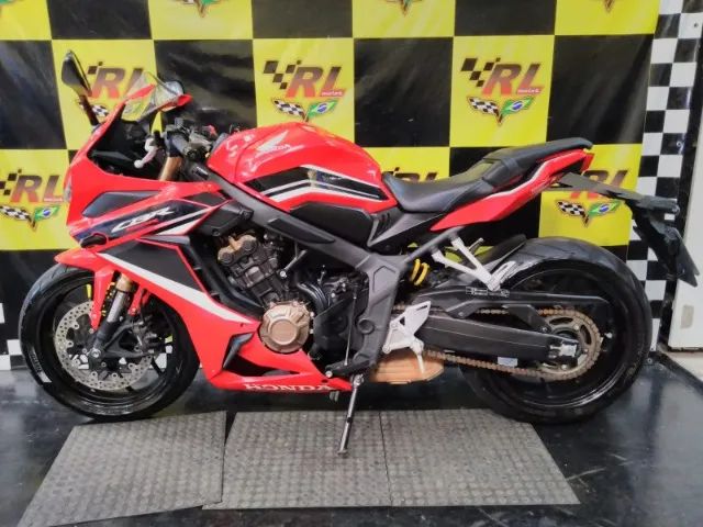 CBR 650R 2022 - Foto 2