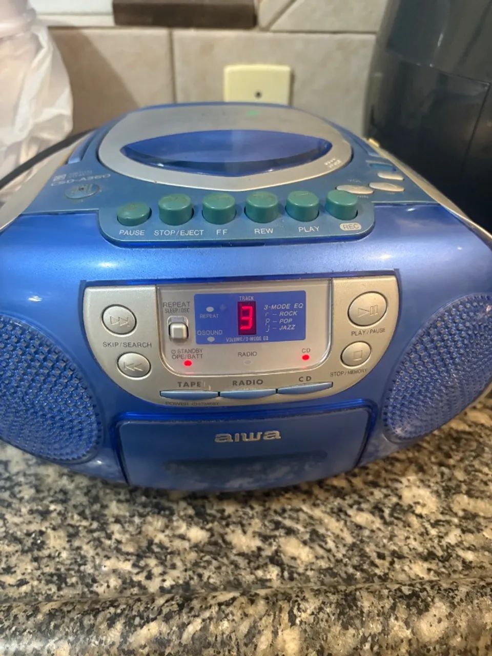 Rádio Portátil AIWA - CD, Rádio e Toca-Fitas - Funcionando Perfeitamente - Foto 4