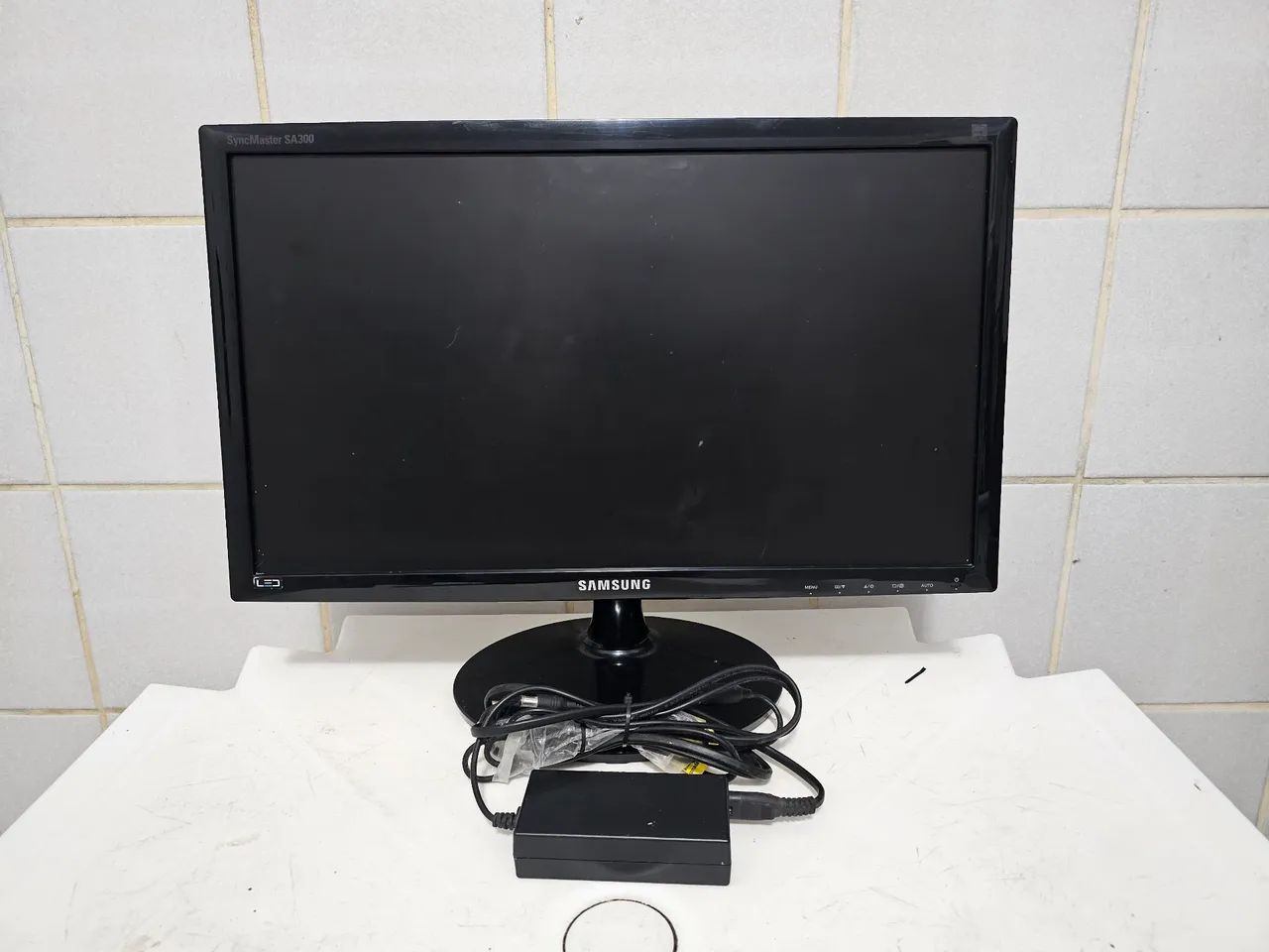 Monitor Samsung SyncMaster SA300 20 polegadas