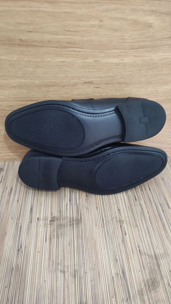 Sapato CNS - Couro legítimo - sem cadarço - Foto 2