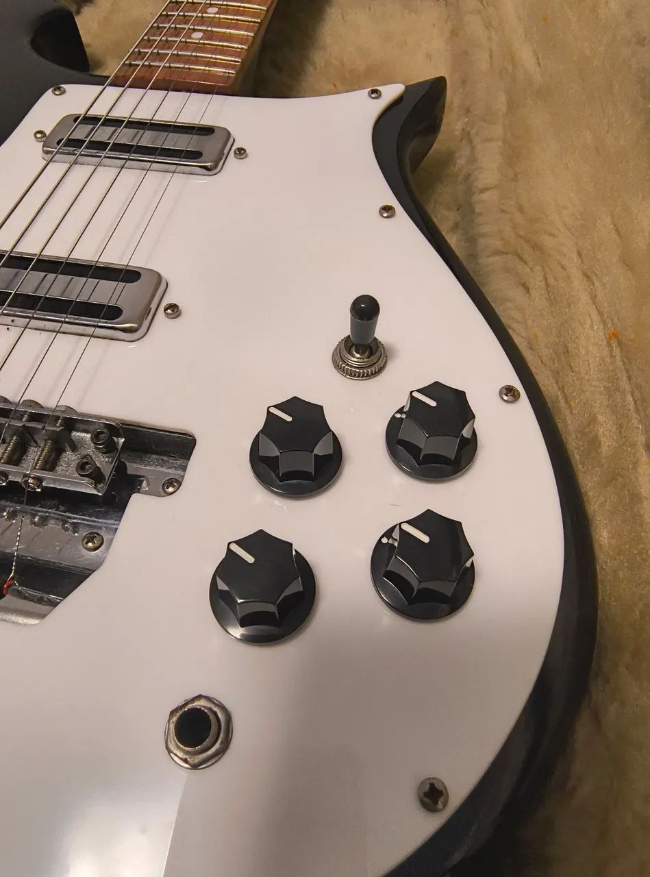 Guitarra Rickenbacker 425 Luthier - Foto 5