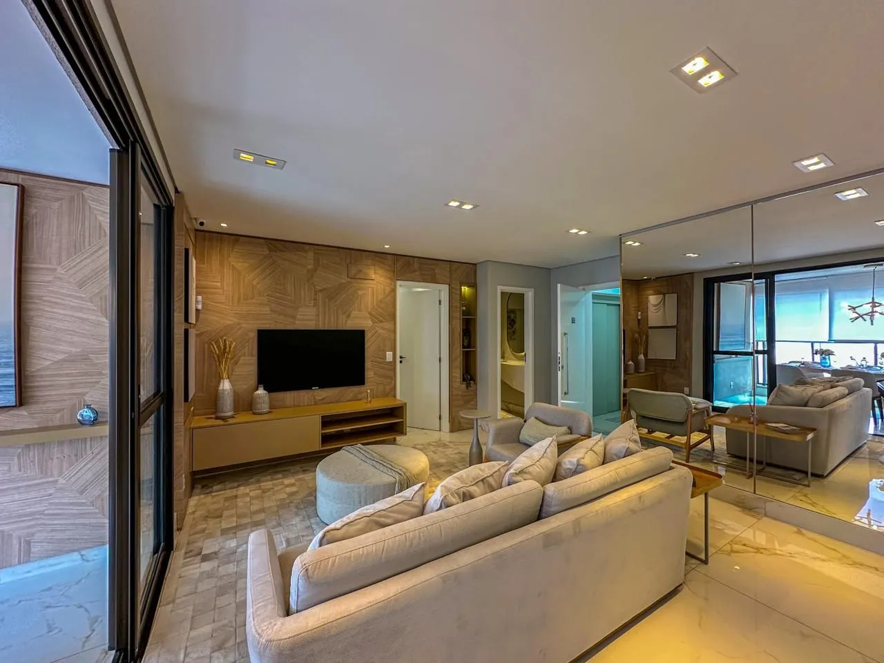 Apartamento com 3 dormitórios à venda, 119 m² por R$ 1.202.200,00 - Vila Santa Teresa - Sa