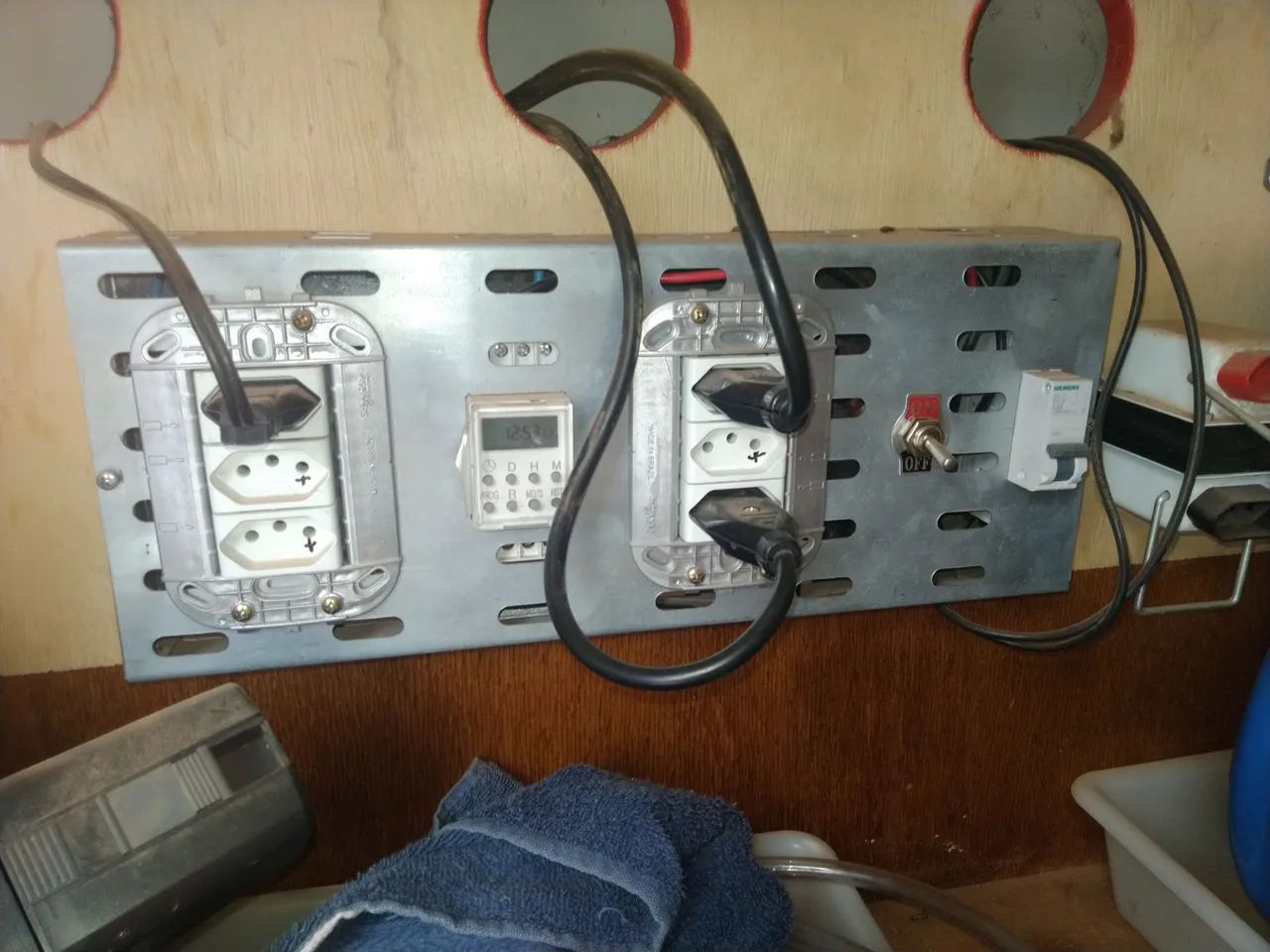 Aquários completos com móvel e acessórios - Foto 2