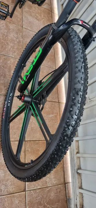 Bicicleta 29 GTS M1 - Foto 3