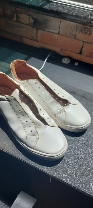 Tênis branco casual TAM 40-41
