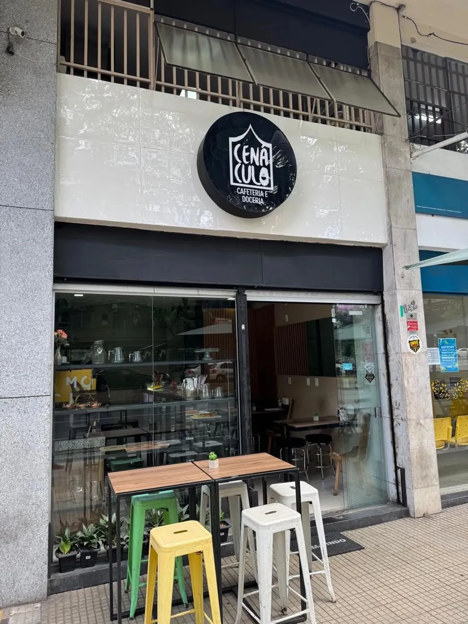 Passo ponto de cafeteria montada - Lourdes, BH