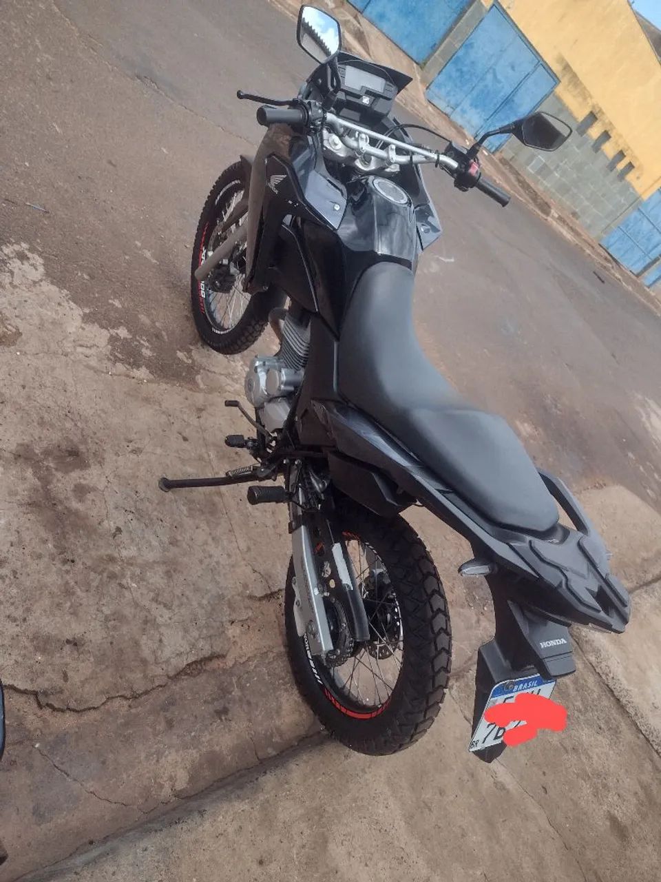 XRE 300 ano 2023 - Foto 2