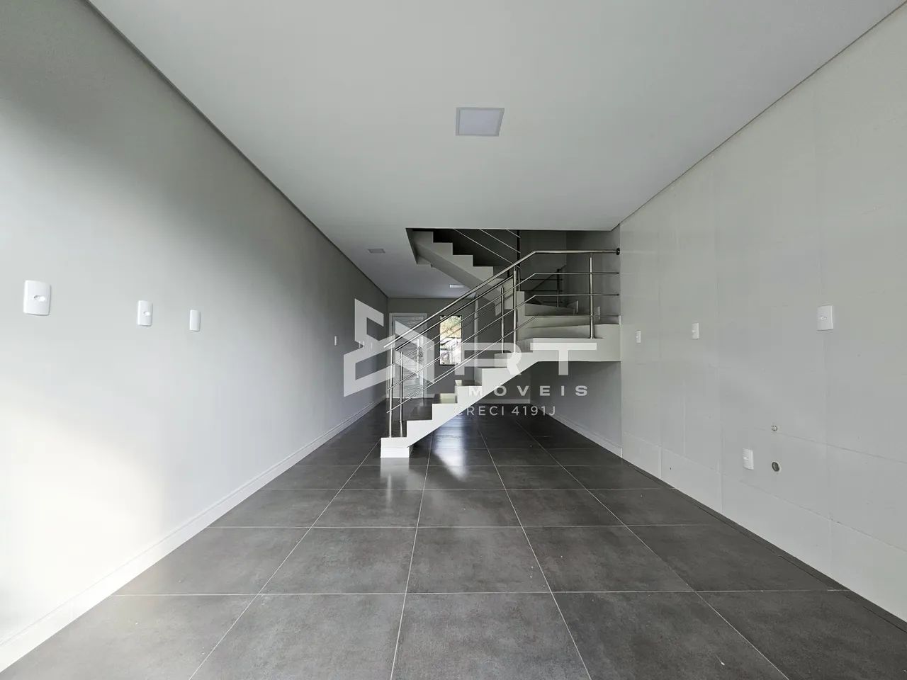 Sobrado a venda em Blumenau no bairro Passo Manso com 02 suítes! - Foto 5
