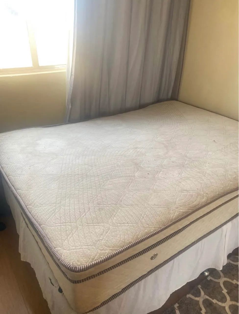 Double bed64363873884674121