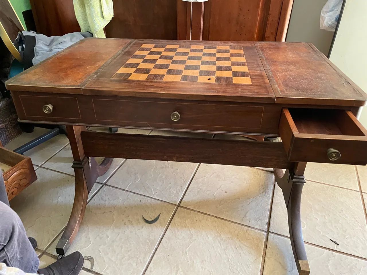 Mesa Madeira Maciça com Tabuleiro de Xadrez65576073175939120