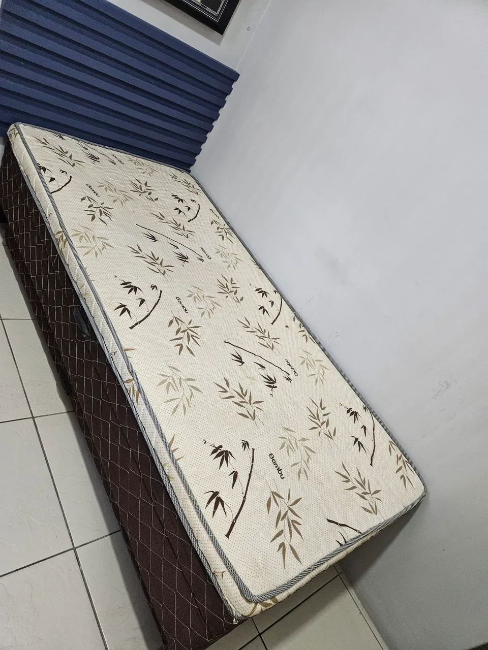 Cama Box de Solteiro com baú 
