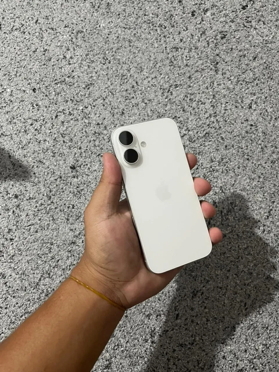 iPhone 16 256gb