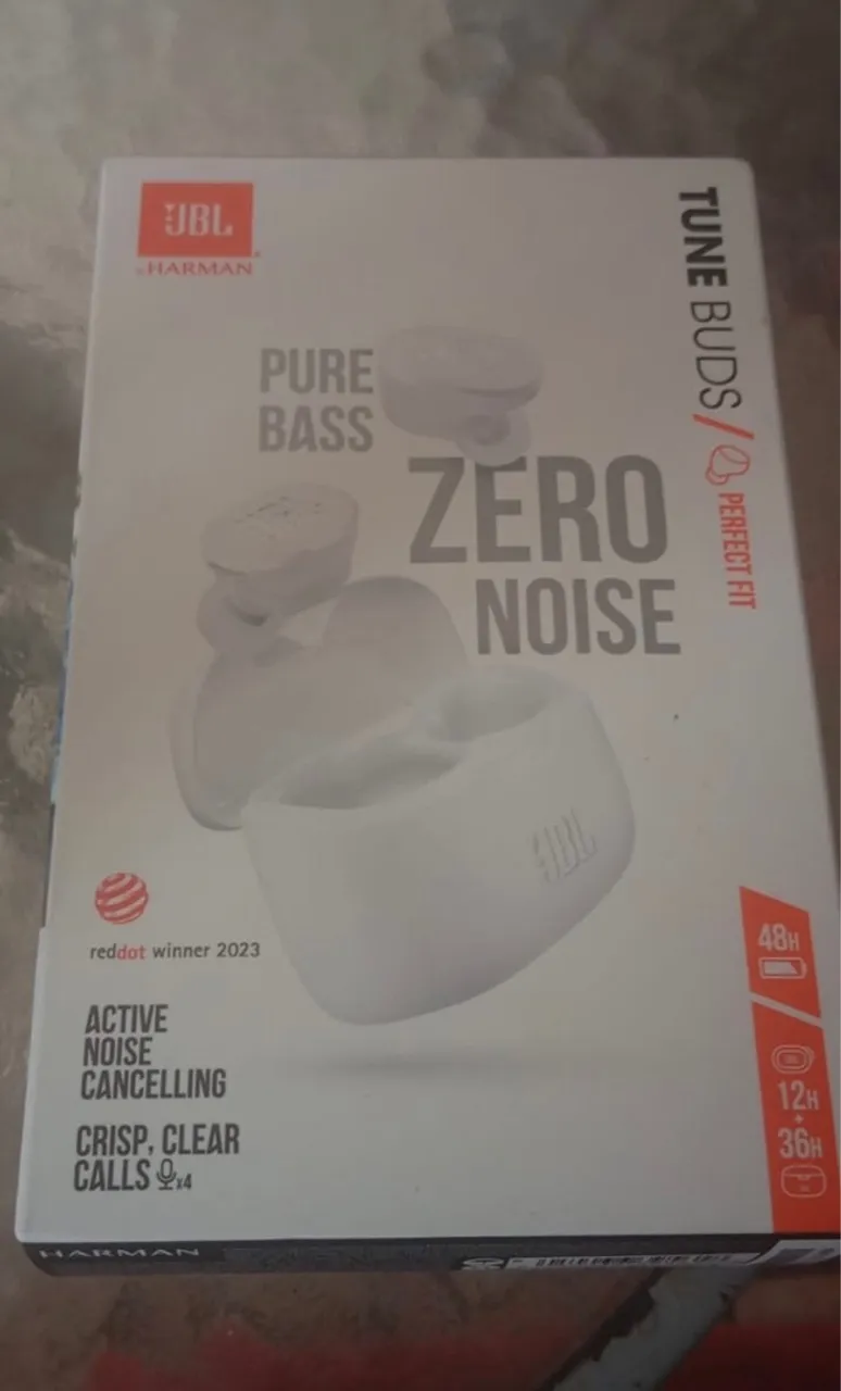 JBL, Fone de Ouvido Sem Fio, Tune Buds, Bluetooth 5.3, À Prova D'água - Branco