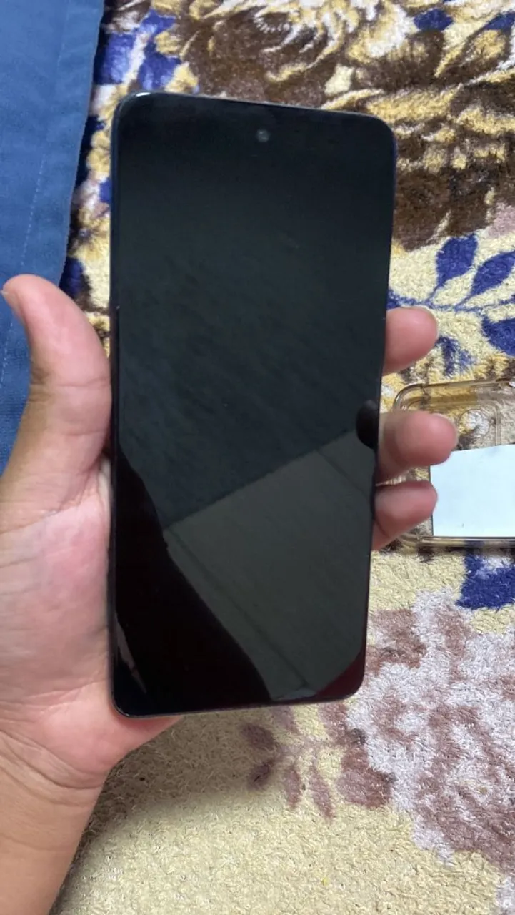 Moto G54 seminovo, sem marcas de uso, traseira de couro azul, 256gb
