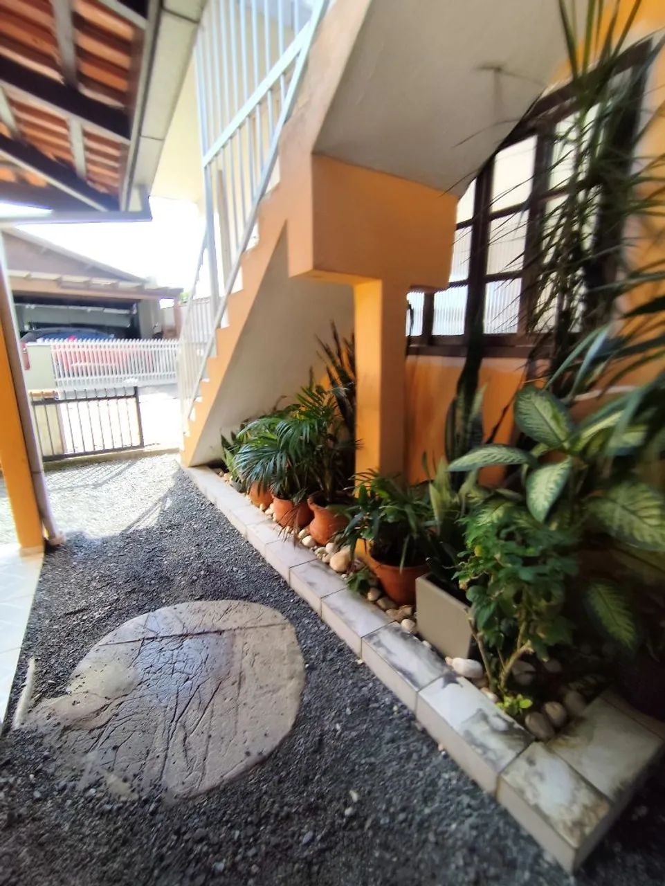 Casa aconchegante no centro de Balneário.Barra do Sul - Foto 2