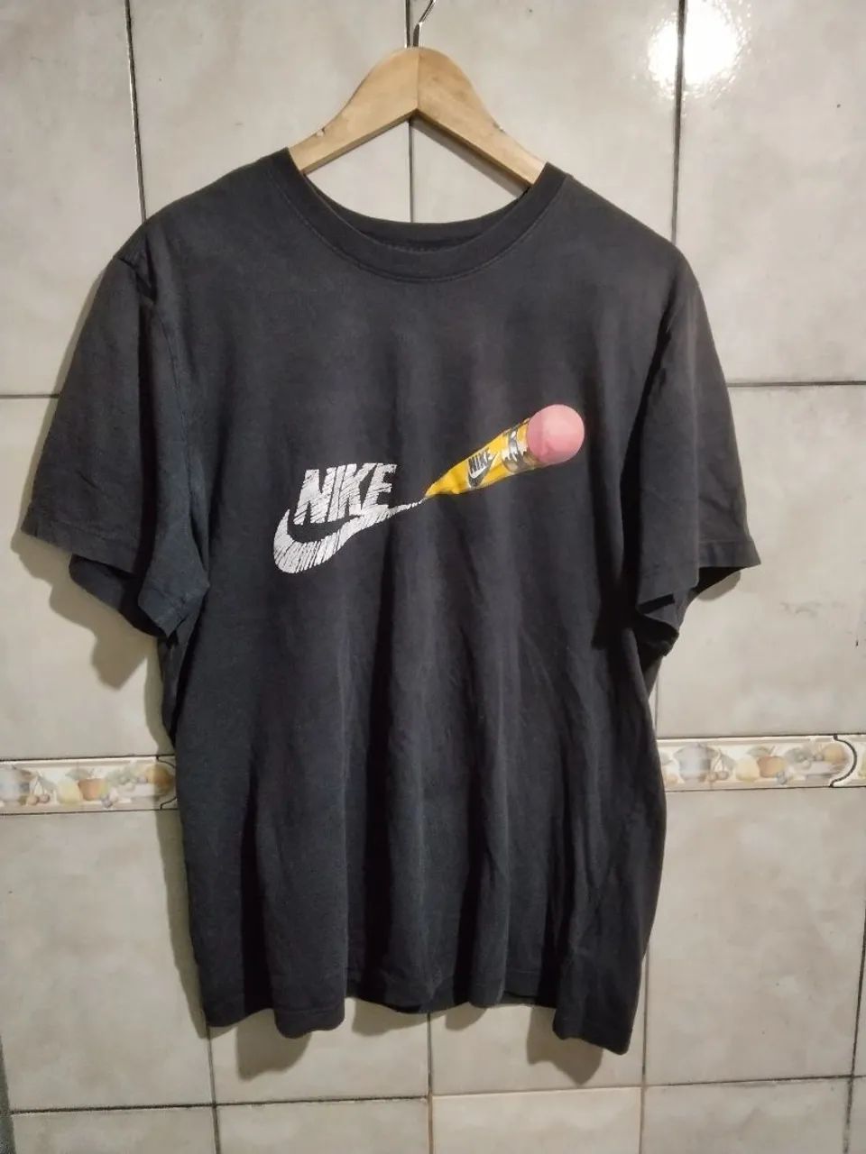 Camiseta Nike Pencil - Estilo e Conforto original 