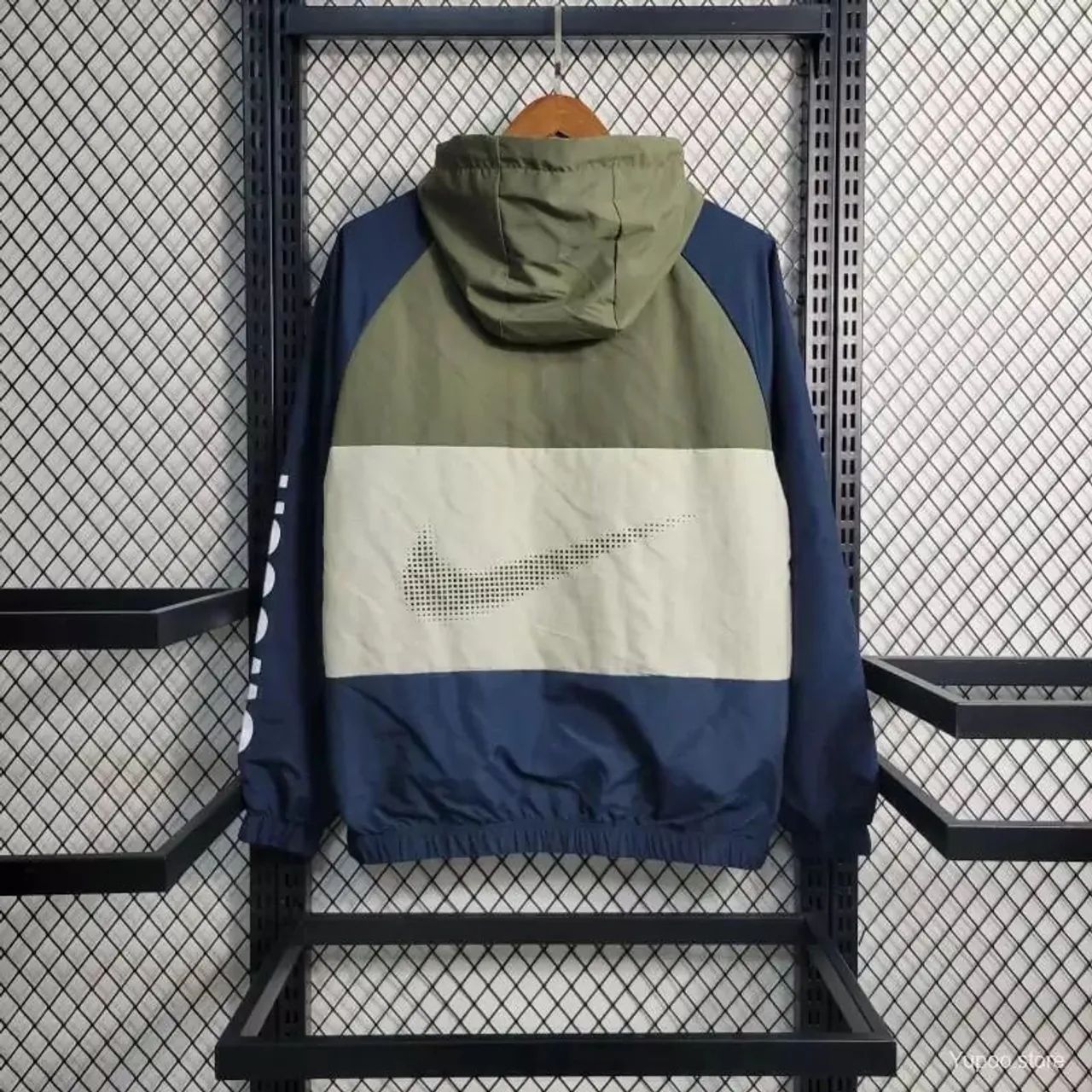 Casaco Nike - Verde, Azul e Bege - Foto 3