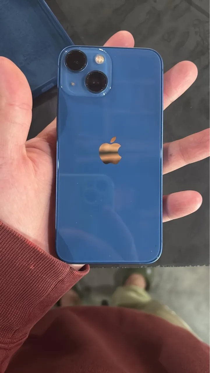 VENDO IPHONE 13 MINI