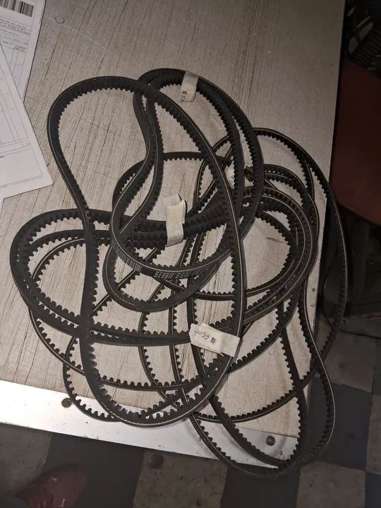 Correias e rolamentos para equipamentos de padaria
