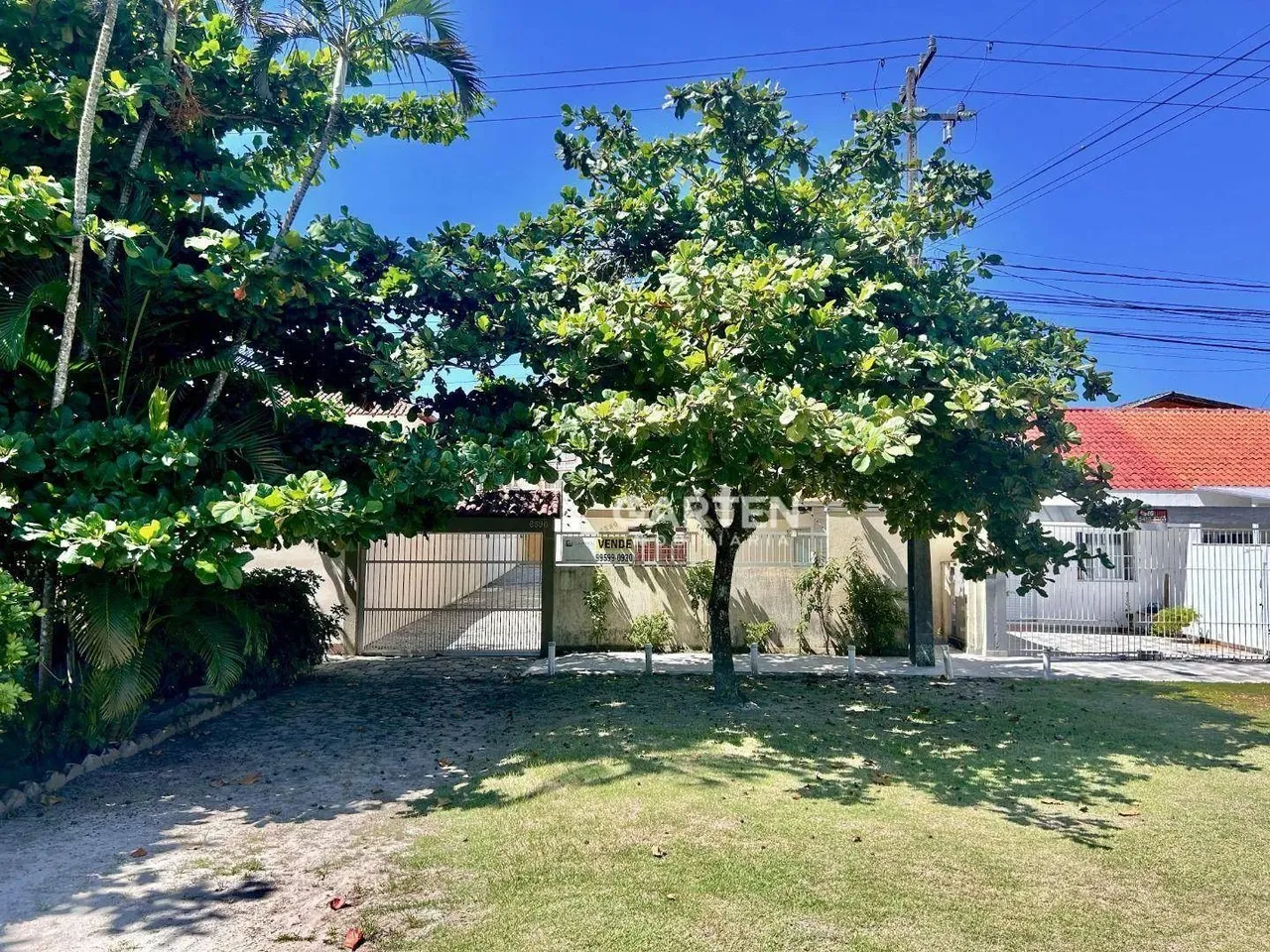 Sobrado com 3 dormitórios à venda, 94 m² por R$ 409.000,00 - Ipacarai - Matinhos/PR