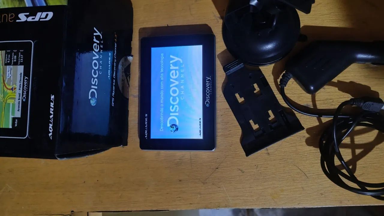 GPS Aquarius Discovery Channel com Tela Touchscreen