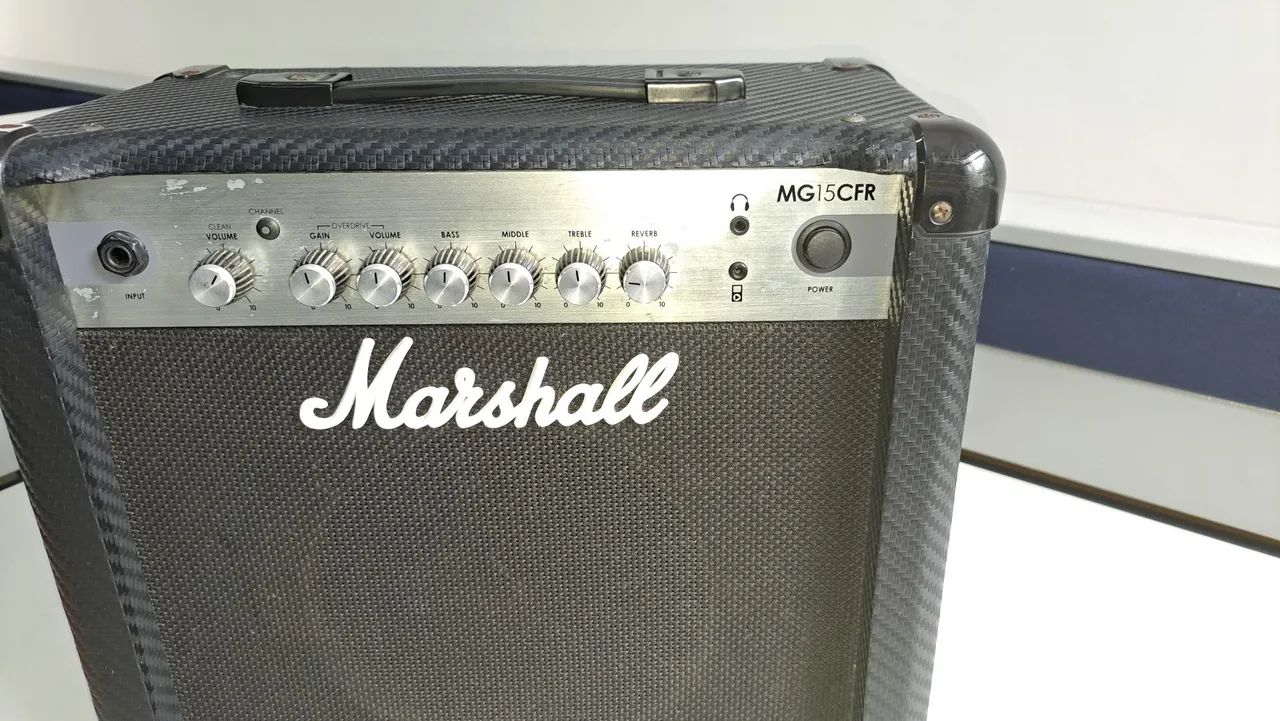 Amplificador Marshall MG15CFR - Guitarra - Foto 2