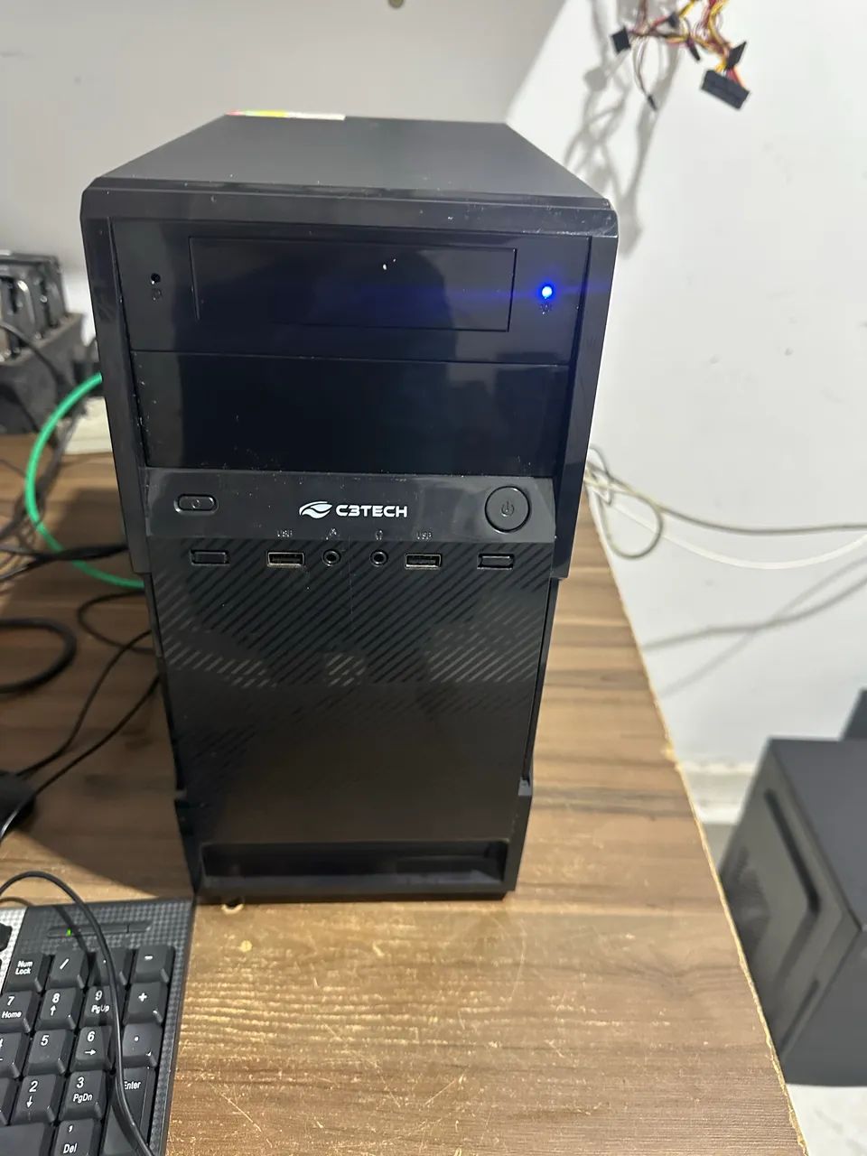 Computador i3 quarta geração para empresas ssd 8 gb loja com garantia tela 19 polegadas 