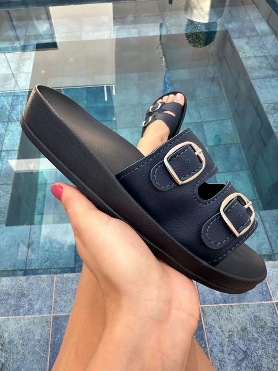 Sandália fivela papete  - Foto 2