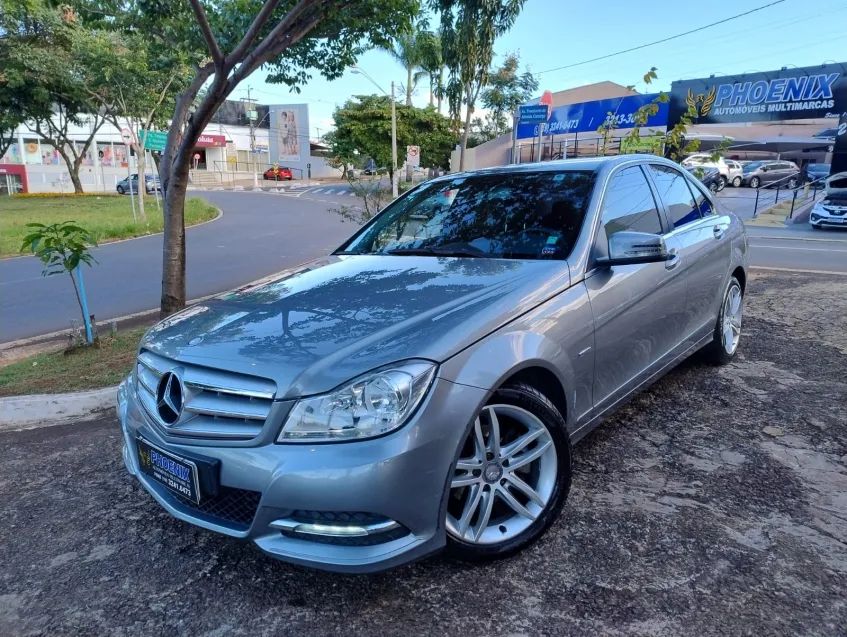 Mercedes-Benz C 180 1.6 CGI CLASSIC 16V TURBO GASOLINA 4P AUTOMÁTICO.