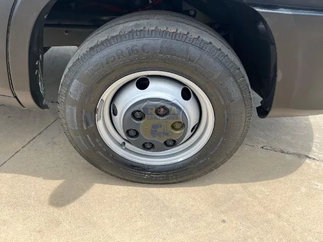 IVECO DEILY 35-150 ANO 2022 / BAÚ 4,5 M /  KM BAIXO - Foto 15